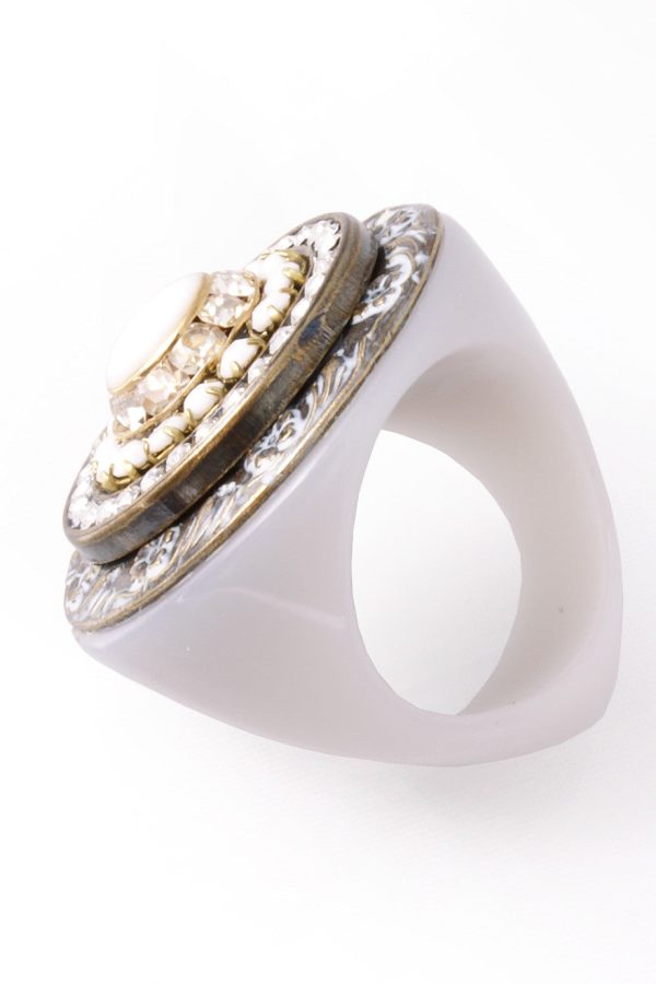 WHITE STONE Crystal Cocktail Ring For Sale