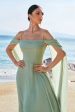 Light Green Cold Shoulder Detachable Sleeves Chiffon Bridesmaid Dress Supply