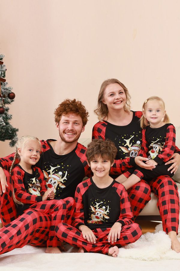 Black and Red Plaid Deer Printed Christmas Family Pajamas Set on Sale