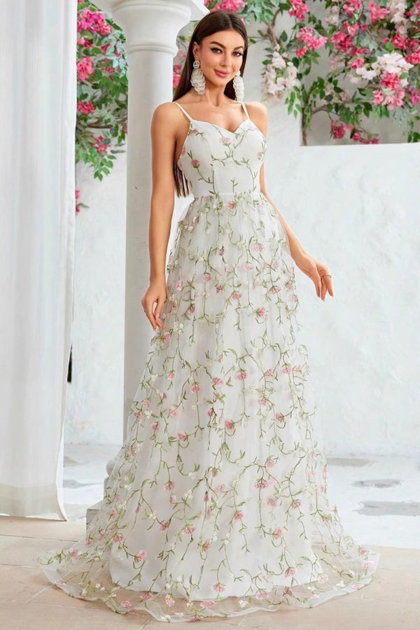 A Line Ivory Flower Spaghetti Straps Embroidery Long Wedding Dress Discount