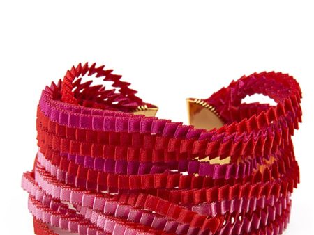 EOS Red Silk Bracelet For Cheap