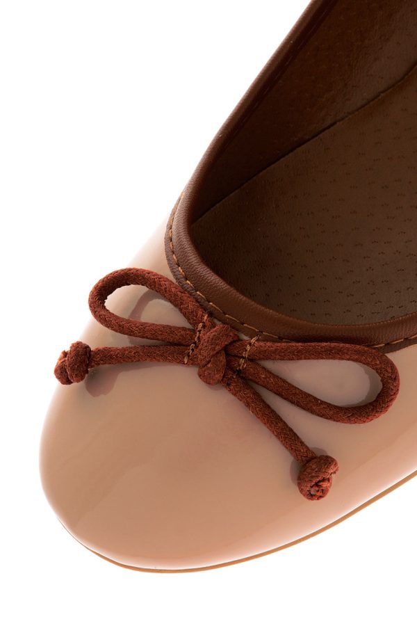 DEUX COULEUR Nude Patent Ballerinas Sale