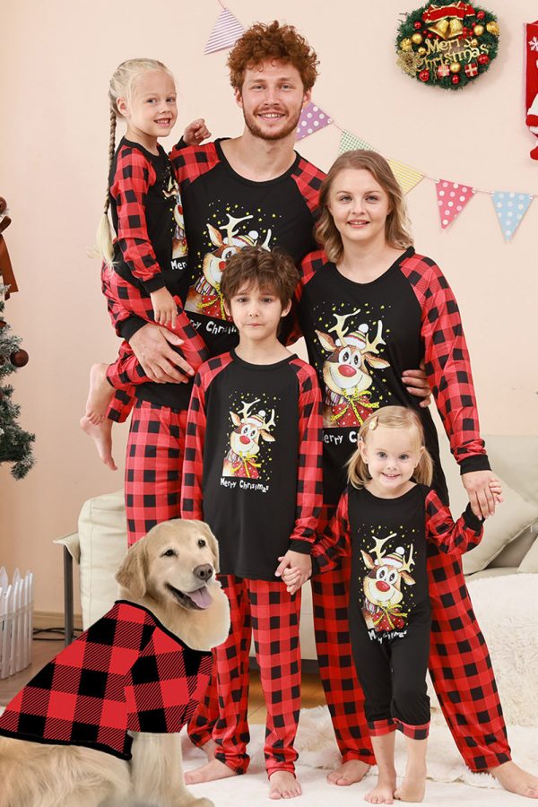 Black and Red Plaid Deer Printed Christmas Family Pajamas Set on Sale