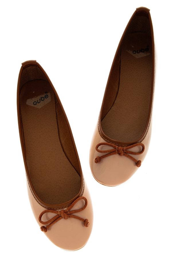 DEUX COULEUR Nude Patent Ballerinas Sale