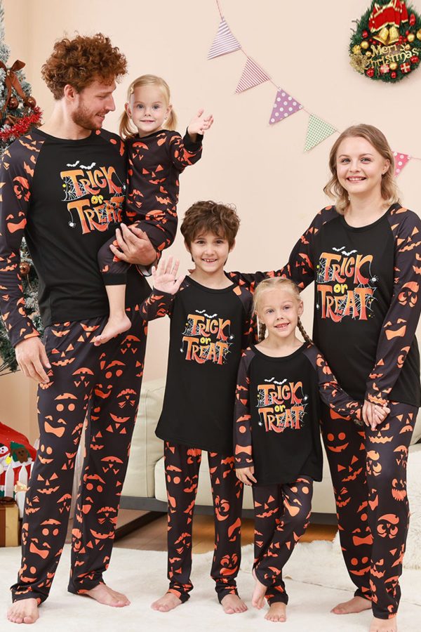 Black Trick or Treat Printed Halloween Family Pajamas Set Online now