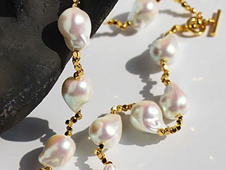 Special Shaped Pearl Gold Necklace Online